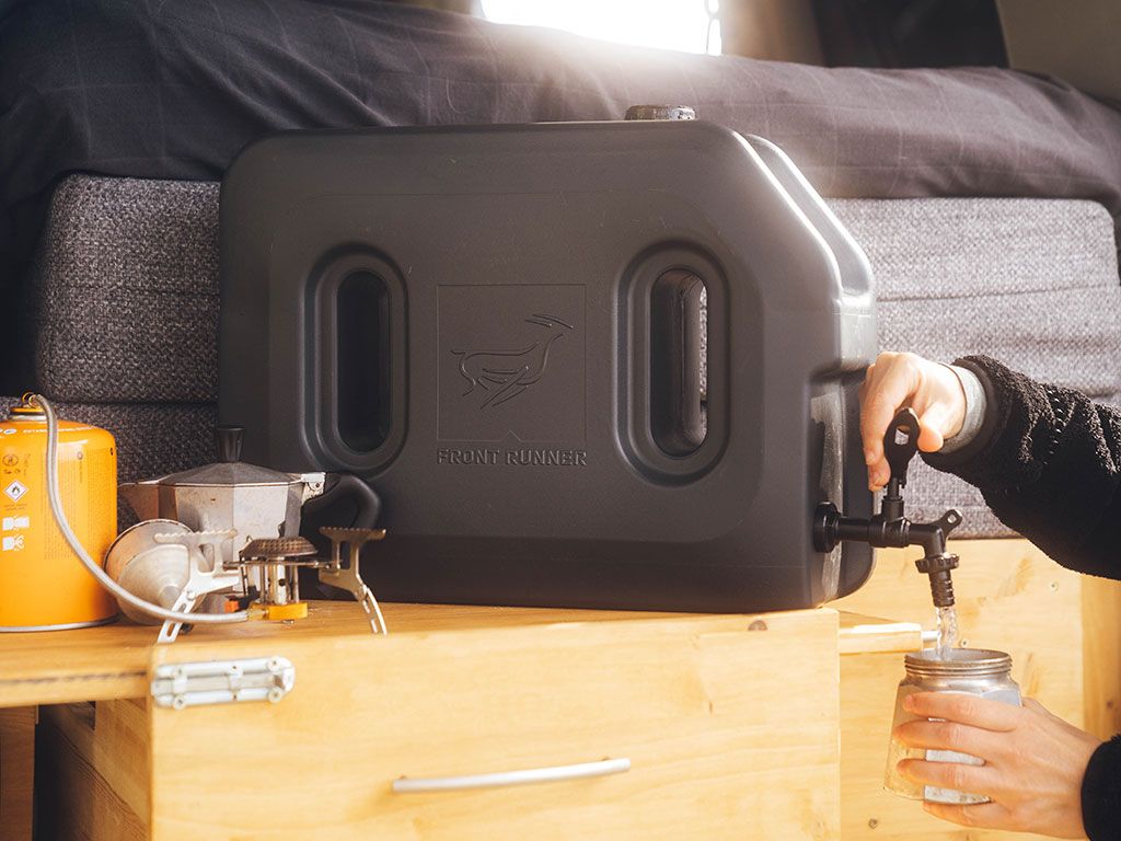 PRO WASSERKANISTER MIT HAHN / 20 L – VON FRONT RUNNER